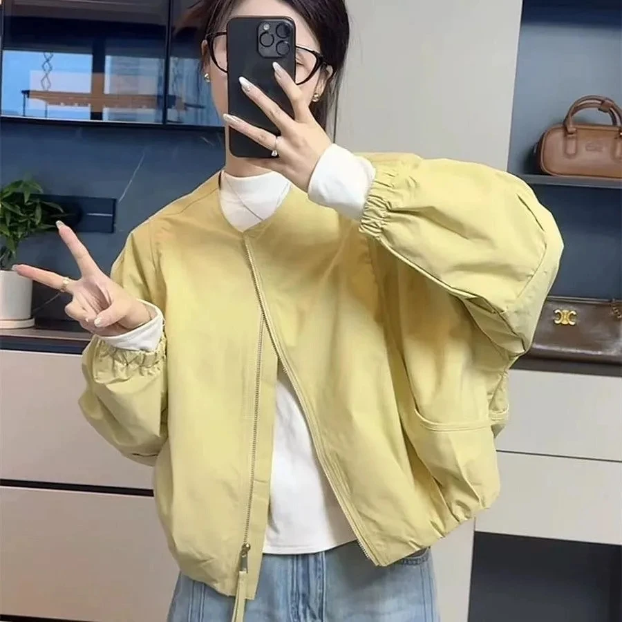 

Korean Round Neck Solid Color Short Jacket Women Windbreaker 2025 New Casual Loose Jacket Coat Spring Autumn Women Trench