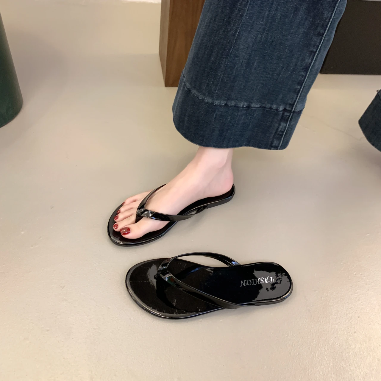Große Sandalen Damenschuhe Sommer 2025, neue Flip-Flops, äußere Hausschuhe, flache Sandalen – Detail 31