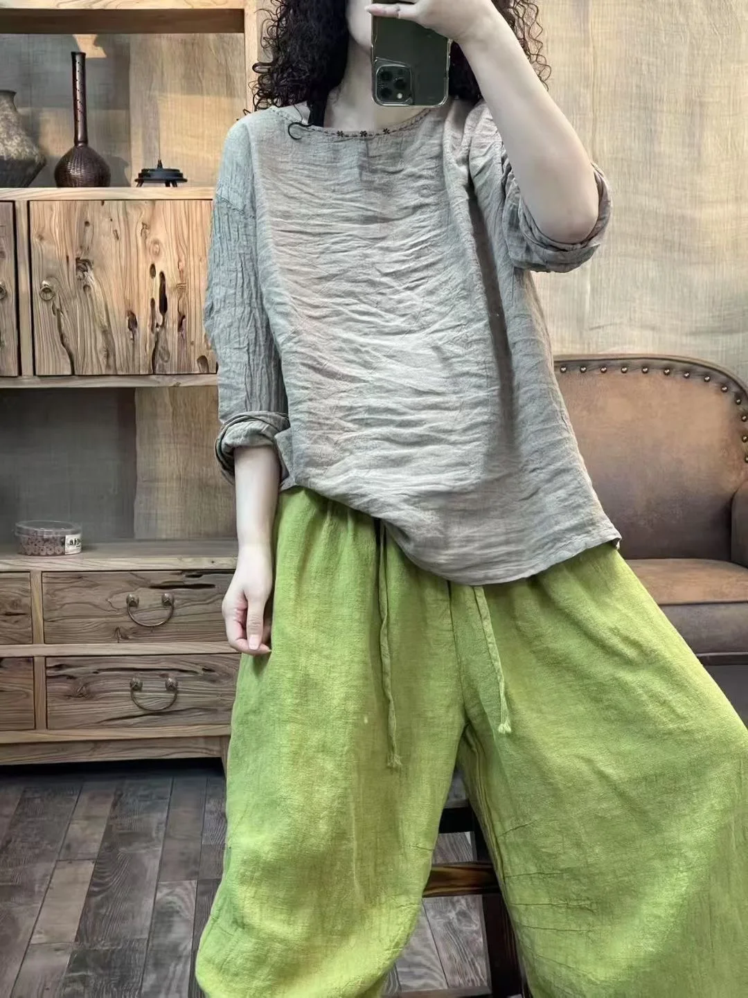 

Льняная круглая футболка-топ свободного кроя для женщин: художественная, простая, универсальная, удобная, дышащая