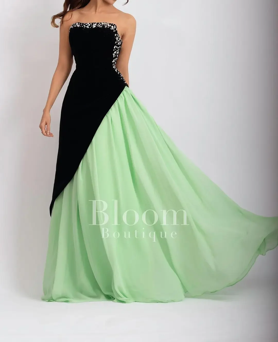 

Saudi Arabia Prom Dresses Elegant Sleeveless Strapless Evening Dresses Floor Length Beadings Robes The Soirée Party Dresses