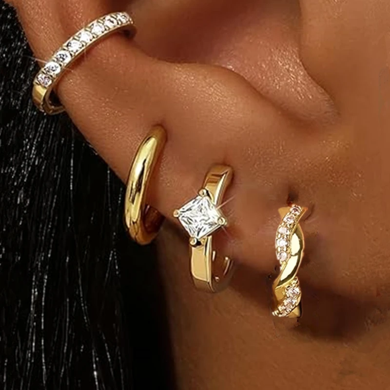 4PCS Crytal Tragus Huggie Hoop Earrings Set For Women Fashion Zircon Punk Stud Earrings Cartilage Piercing Helix Jewelry Bulk