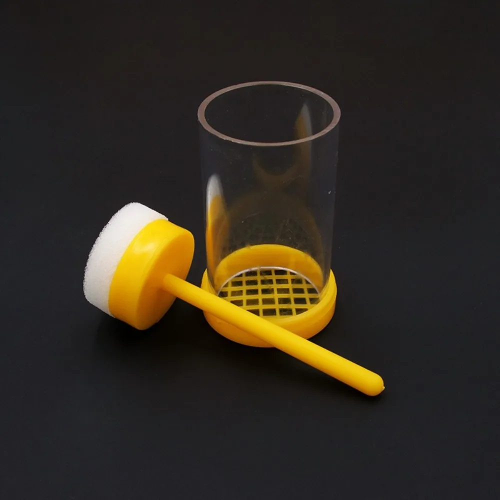 Transparent Queen Bee Labeled Bottle Queen Bee Cages Bee Marker Plunger Marker Tools Plastic Beekeeping Breeding Bottle