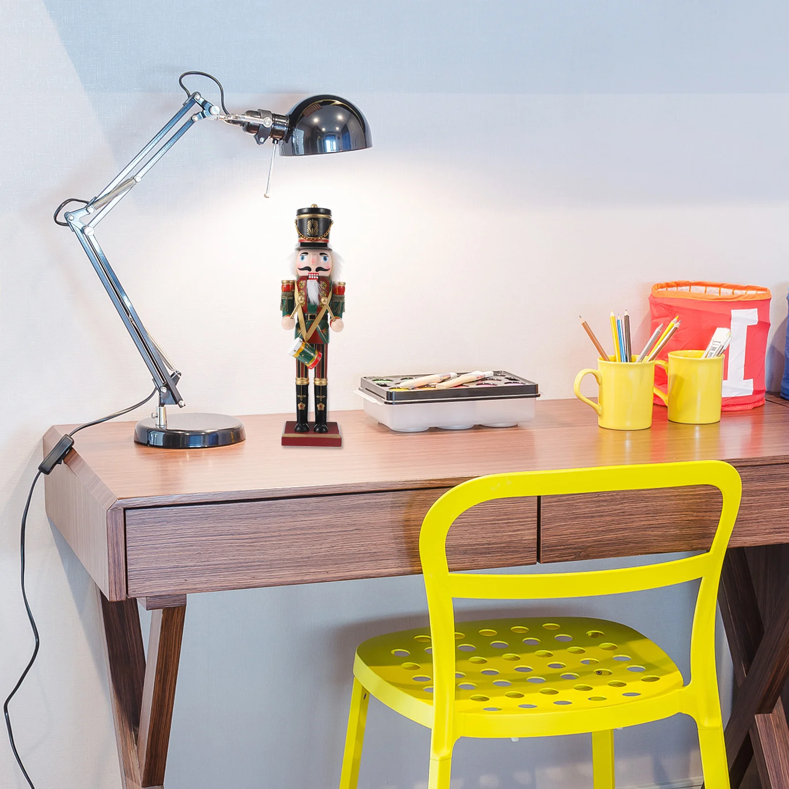 

Wooden Nutcracker Classic Soldier Design Portable Desktop Decor For Home Puppets Decor Walnut Soldier Adornment