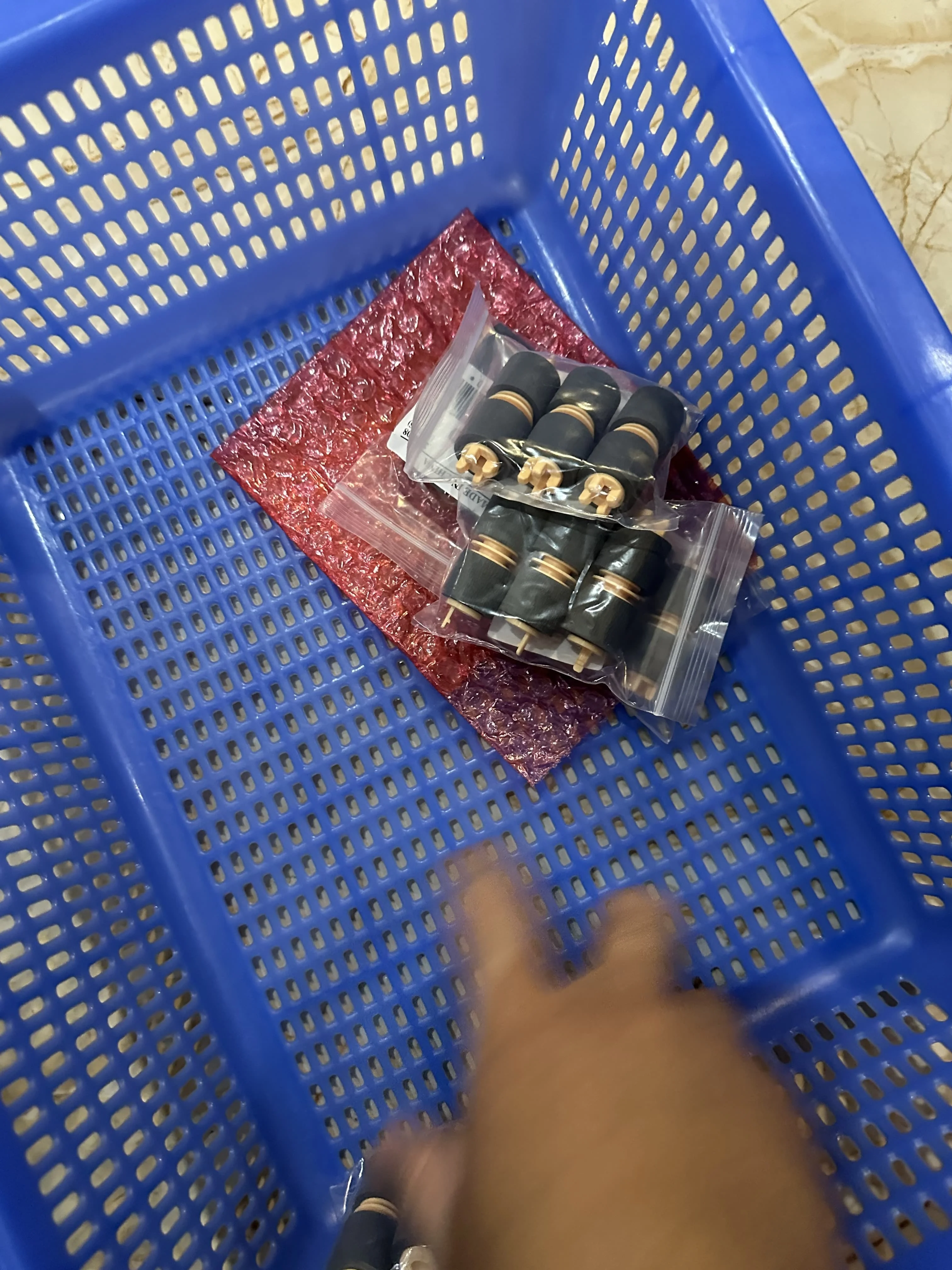 

12 шт. ролик захвата бумаги для Xerox DocuColor 5065 6075 240 250 242 252 260 7025 7030 7035 8000 550 560 570 2060 3060 3065