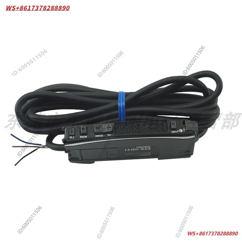 Easily realize smart fiber amplifier, one-click operation SmartTuning E3X-HD10 E3X-HD11