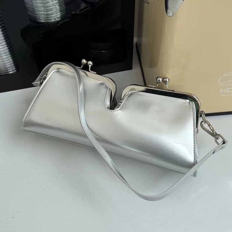 Clip Clutch Bags For Women Luxury Designer Handbags And Purses 2023 New In Fashion Wild PU Leather Square Shoulder Crossbody