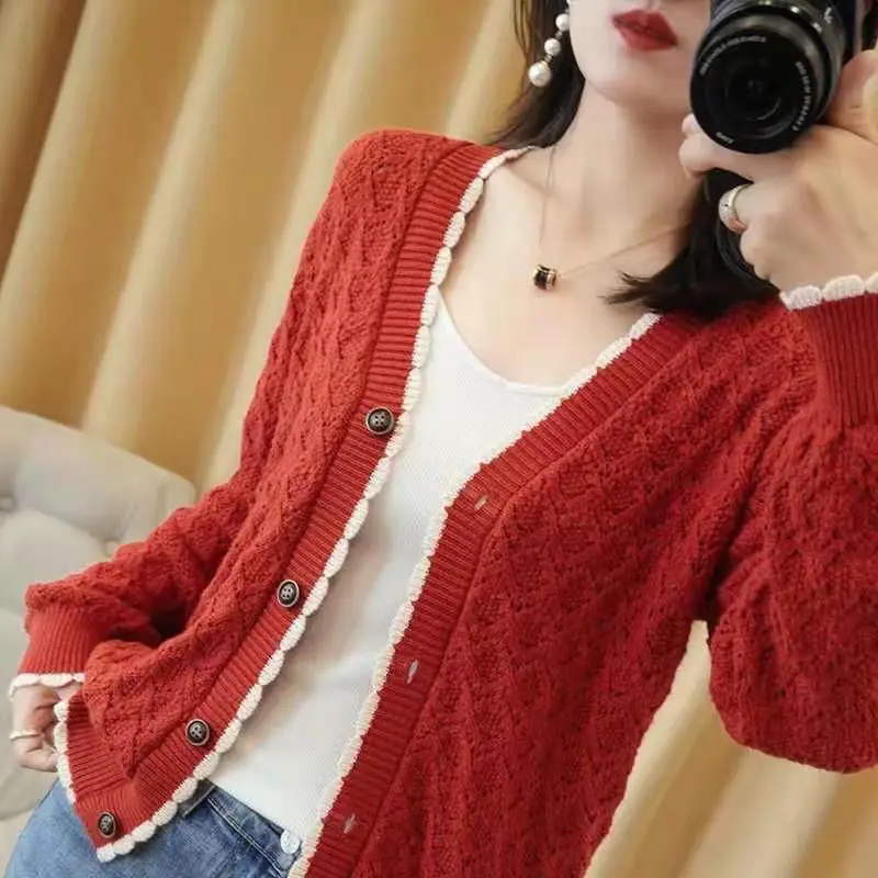 Spring and Autumn New Versatile Knitted Cardigan Coat Women\'s Thin Hollow Loose Large Size Western-style Solid Color Women\'s Top