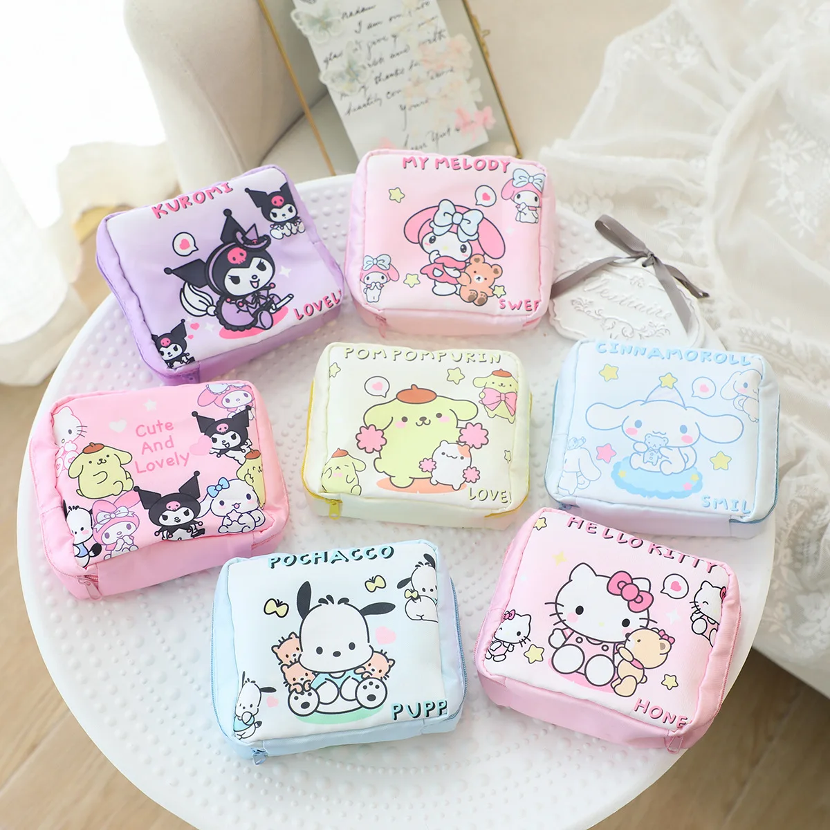 Kawaii Sanrio Kuromi Melody Hello Kittle Menstrual Bag Cute Girly Heart Portable High Capacity Sanitary Napkin Storage Bag