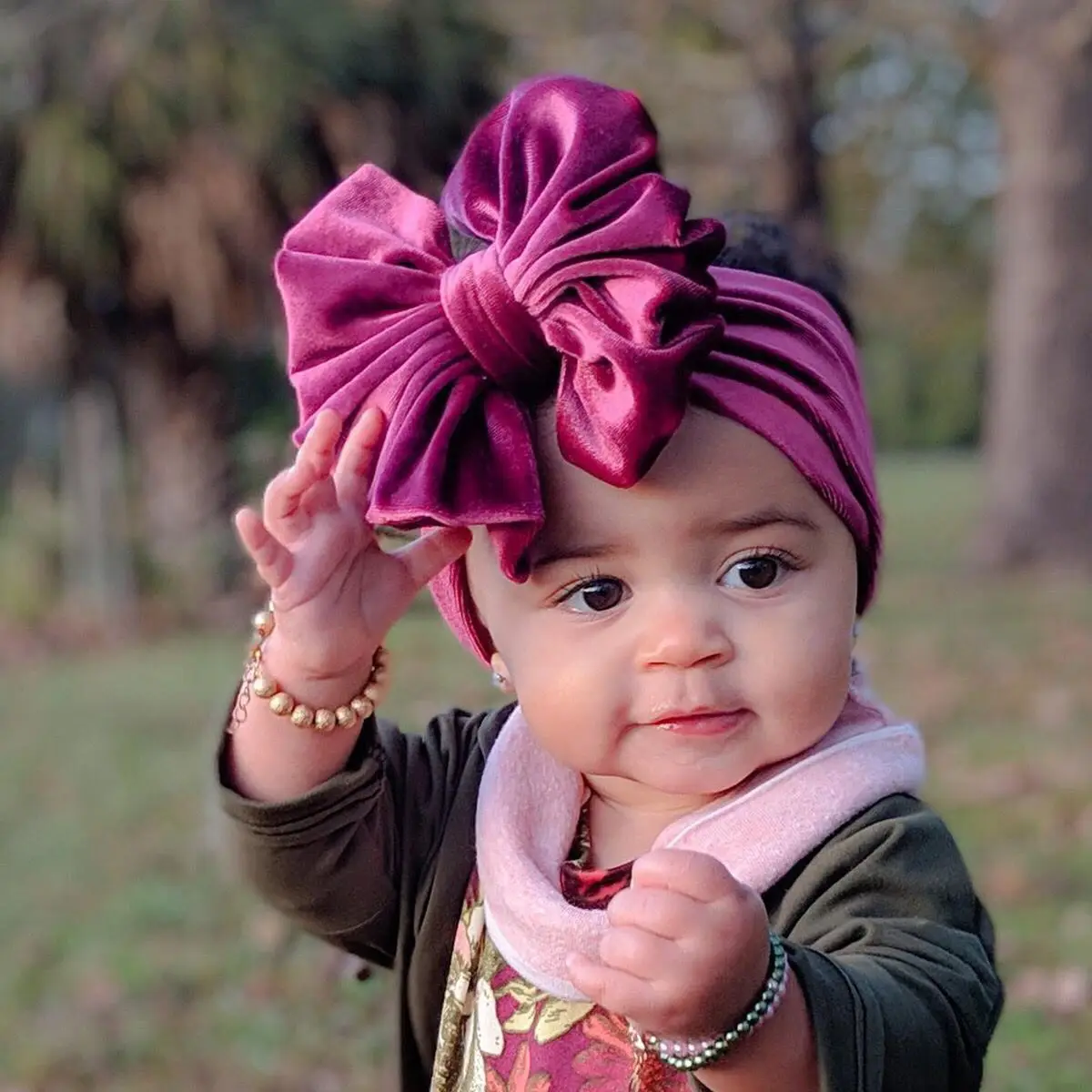 Baby Girl New Velvet Hair Strap with Extra Large Gold Velvet Bow for Baby Headbands and Headwear