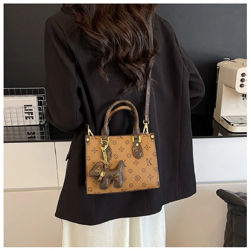 

Модный дизайнерский элегантный клатч с модным логотипом Paris с буквенным принтом, уникальный винтажный женский лучший показ