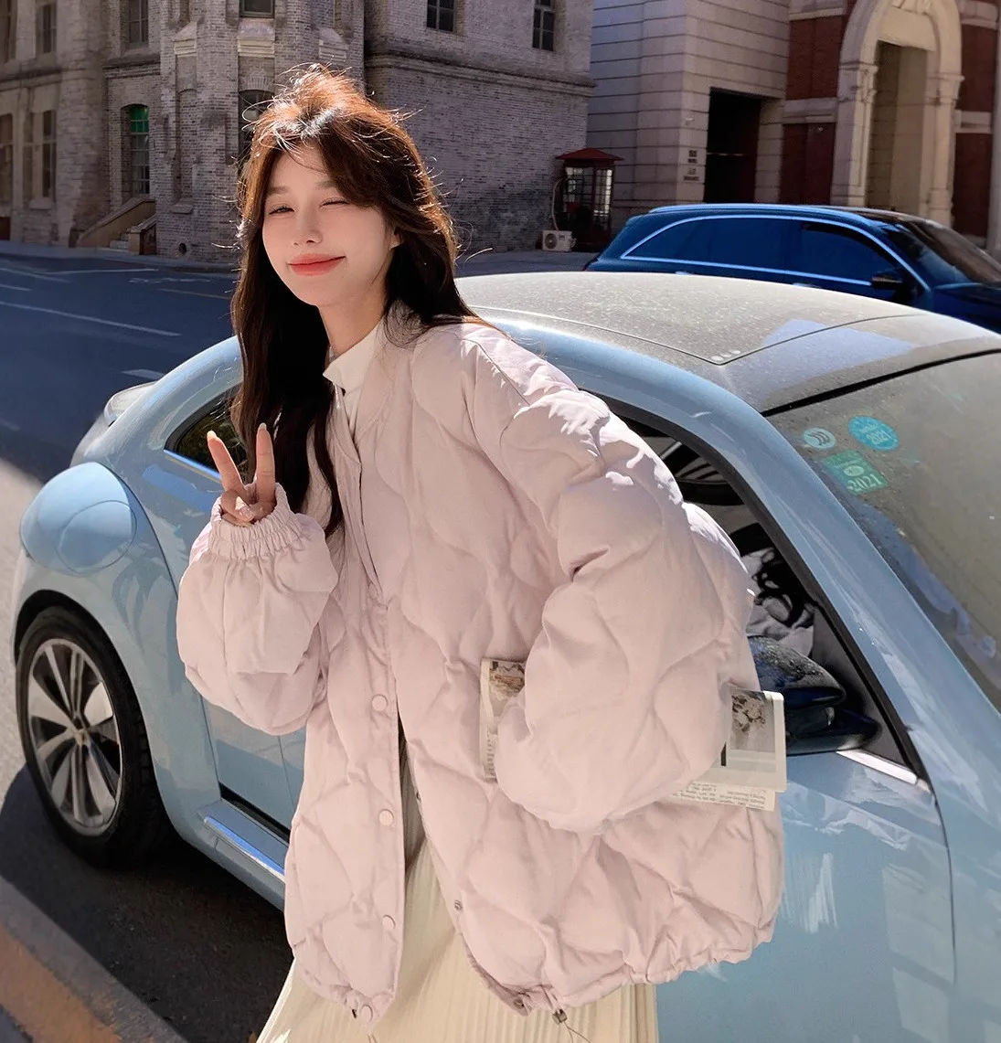 

Пуховики-парки для девочек и женщин: удлиненные, высокие, увеличенной длины, с эффектом увеличения роста, нейтральные