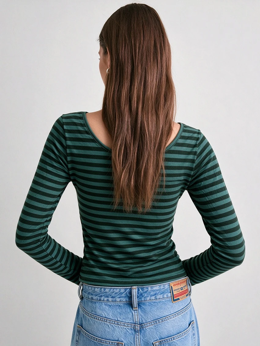 Women Y2K Retro Striped Long Sleeve Tees Fashion Square Neck Slim Fit Knit T-shirt Low Back Design Casual Daily Basic Layer Tops