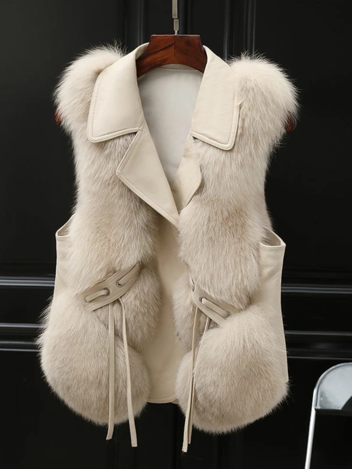 

Faionable ort Women's Fur Vest Young Sle Autumn Winter New Arrival Quilted oulder Pad Jaet Ele Outerwear