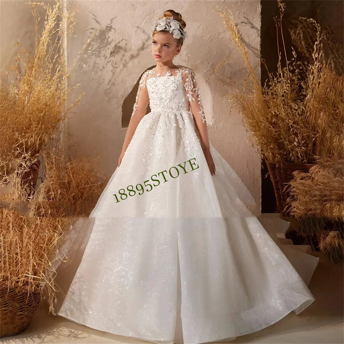 CustomizedFirst Communion Fluffy Wedding Flower Girl Dresses Applique Party Dresses Girl Ball Gown Age 2-16 years Sheer Neck Lac