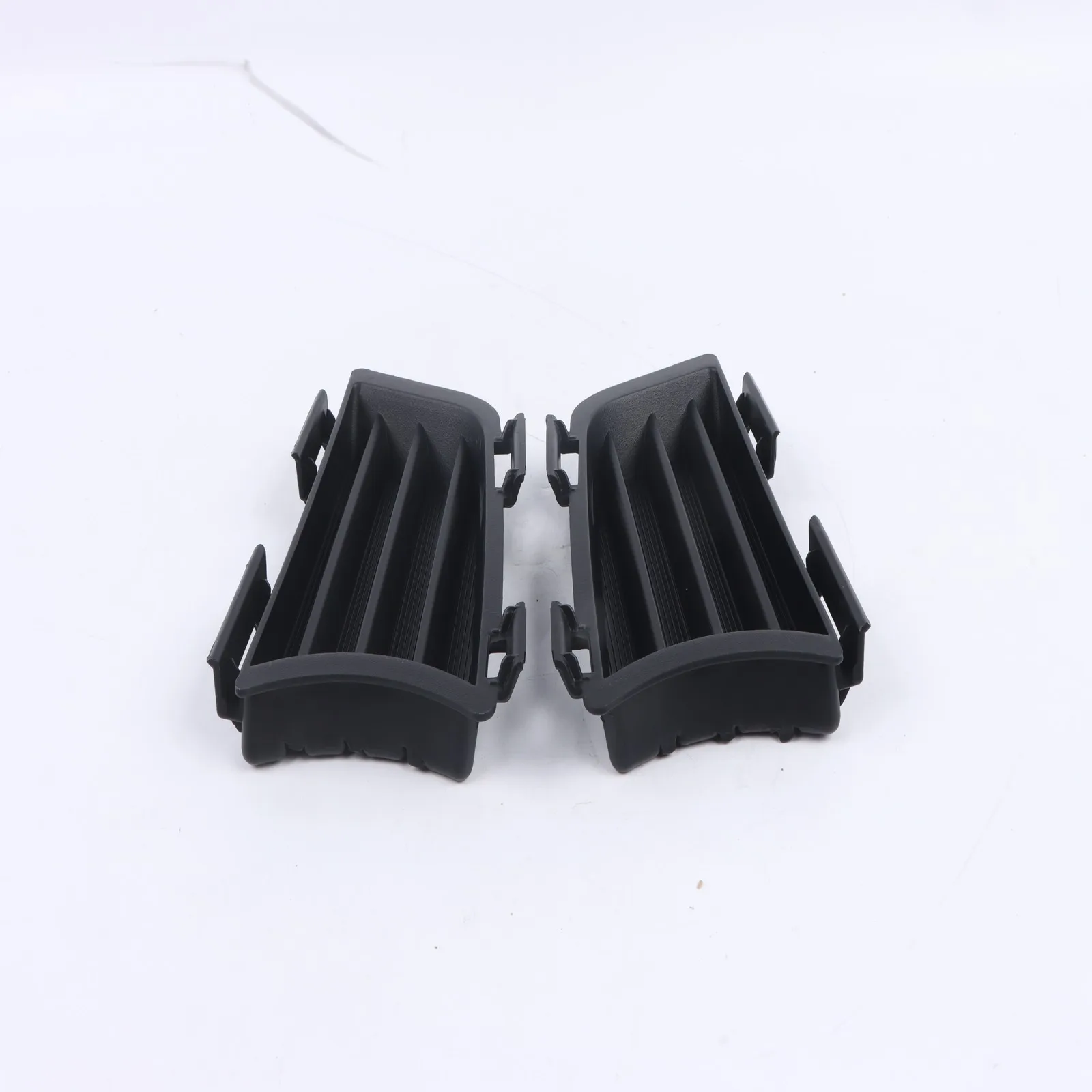 

Pair Front Bumper Lower Fog Light Cover Grille FOR Pontiac Vibe 2005-2008 OE 88974247