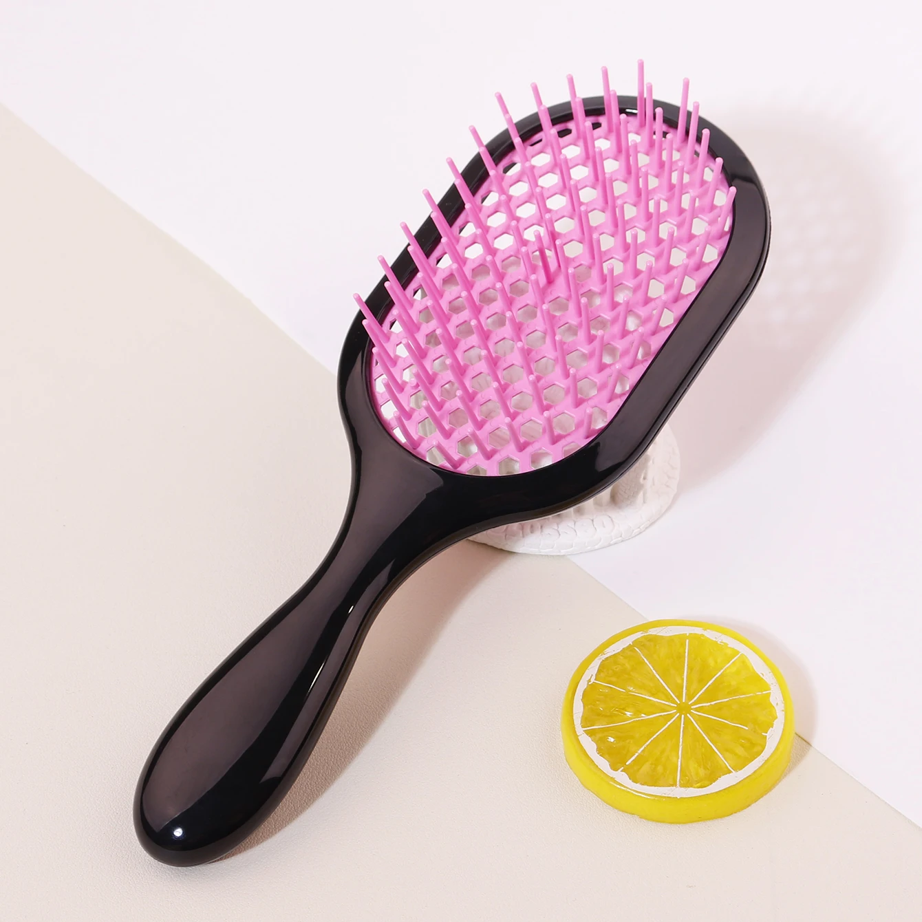 1/2/8Pcs Detangling Brush Make Hair Shiny & Healthier Curved and Vented Detangler Brush for Women Men，Special for real hair wigs