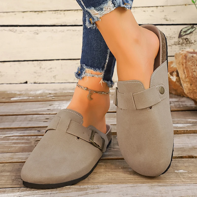 Zuecos de moda con hebilla dorada tejida para mujer, sandalias de verano 2026 con punta cerrada, suela de corcho, zapatos tipo mule para mujer, tacones planos antideslizantes