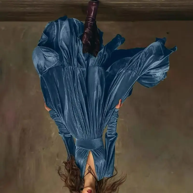 

Новое модное женское длинное платье в европейско-американском стиле из бархата, элегантное, ретро, А-силуэт, с глубоким V-образным вырезом, с длинными рукавами, осень-зима 2026