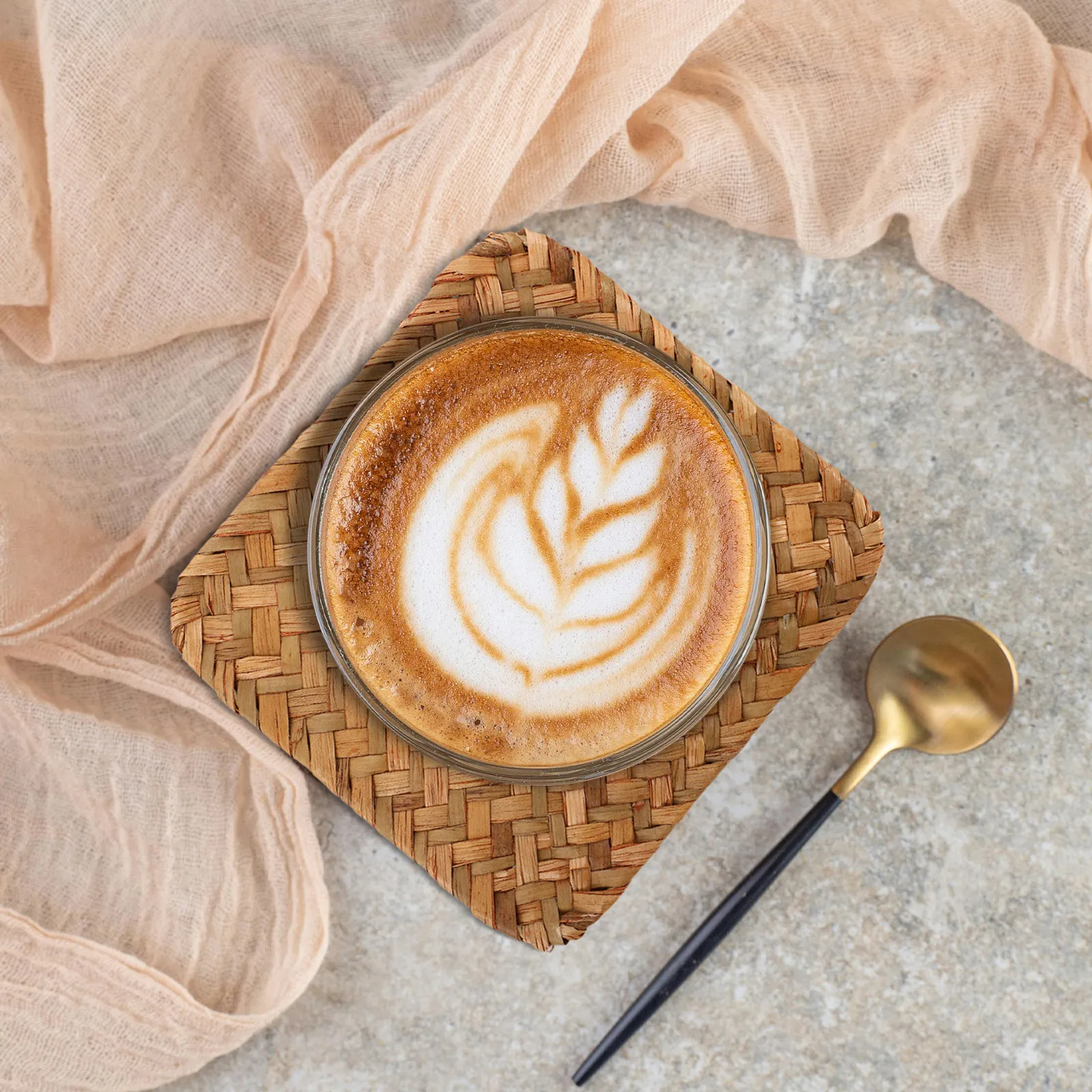 Seagrass Placemat Retro Woven Table Mat Heat Insulation Non-Slip Coffee Mug Tea Cup Pad Dining Kitchen Supplies 14x14 Cm