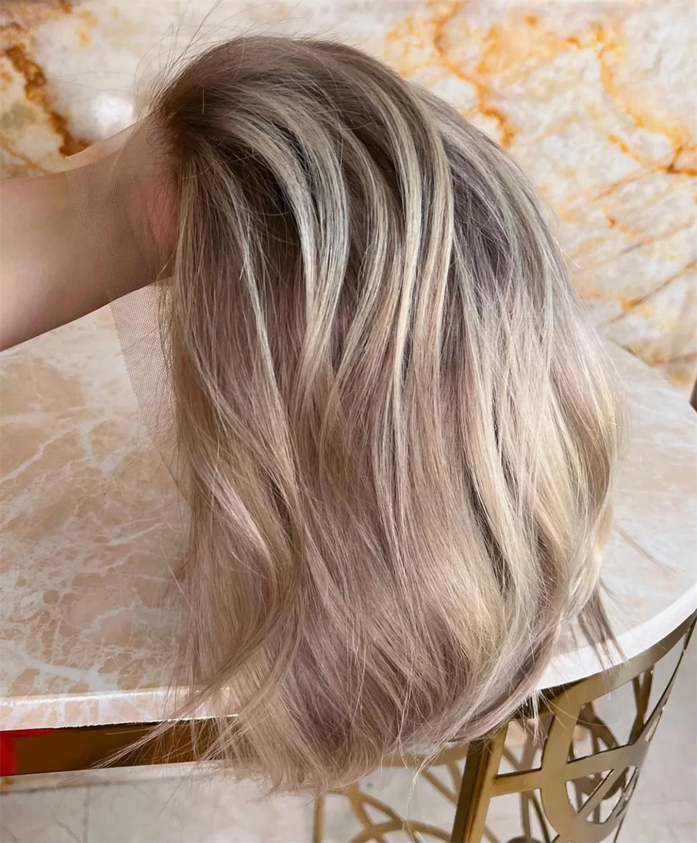 

Женский короткий волнистый светлый синтетический парик с темными корнями HD, кружевной передний парик, бесклеевые мелированные волосы для повседневной вечеринки, косплея