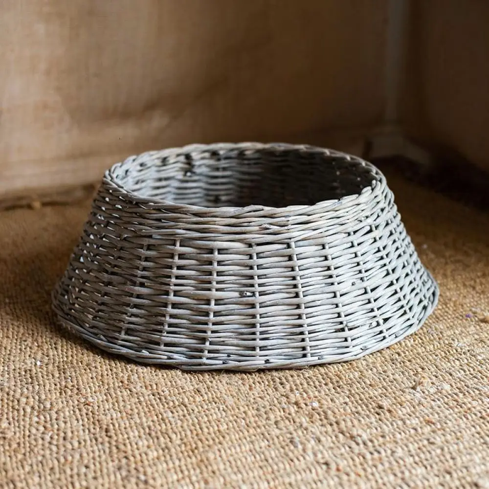 Natural Wicker Christmas Tree Skirt Woven Rattan Base Protector Rustic Holiday Festive Decoration Xmas Stand Cover