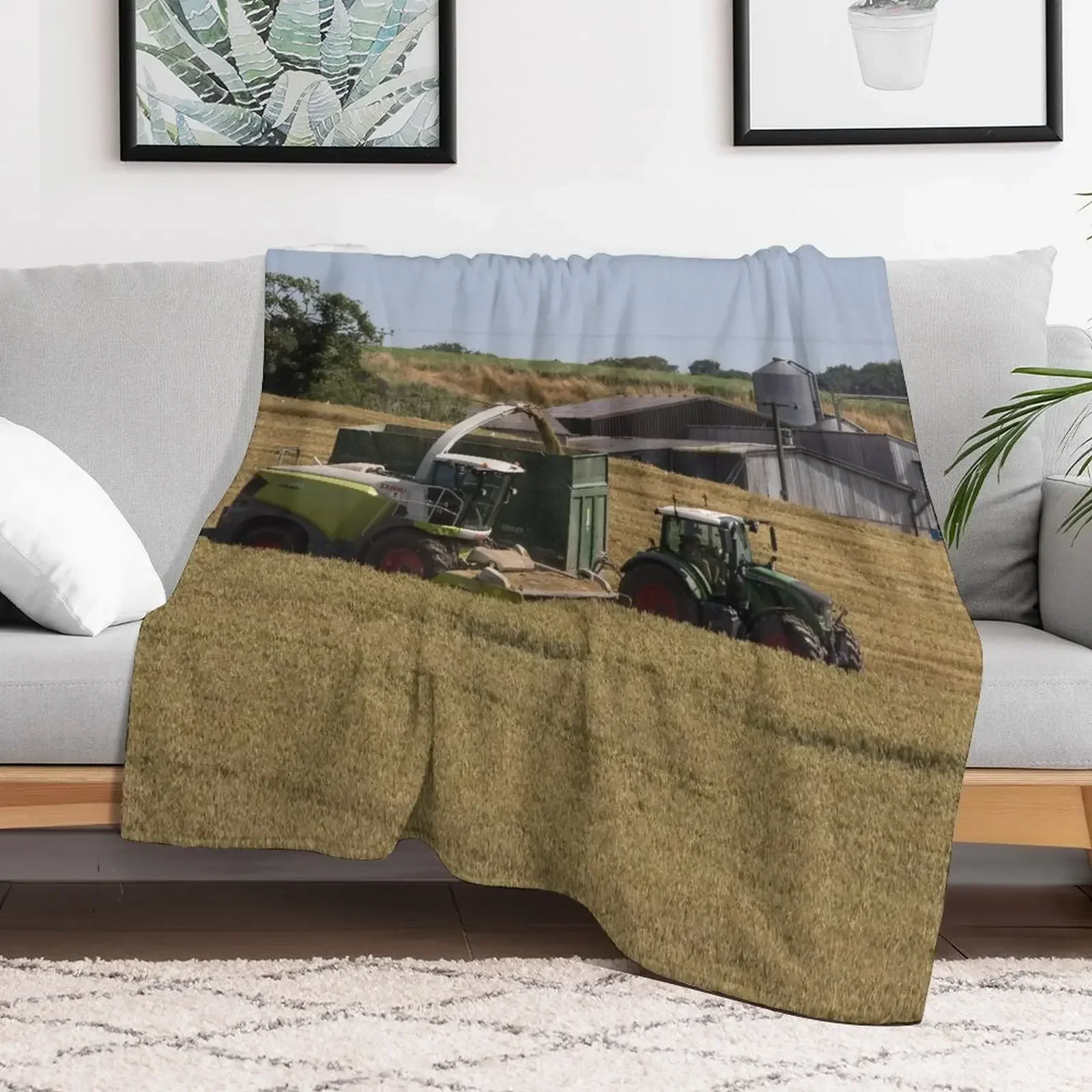 Harvest time, Fendt bring in the grain Throw Blanket Decorative Beds Bed Comforter Blankets