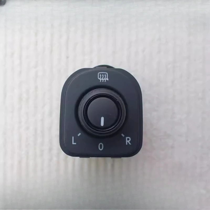 

For Volkswagen Tiguan Sagitar Magotan Golf 6 CC Rearview Mirror Switch Knob Adjustment and Heating