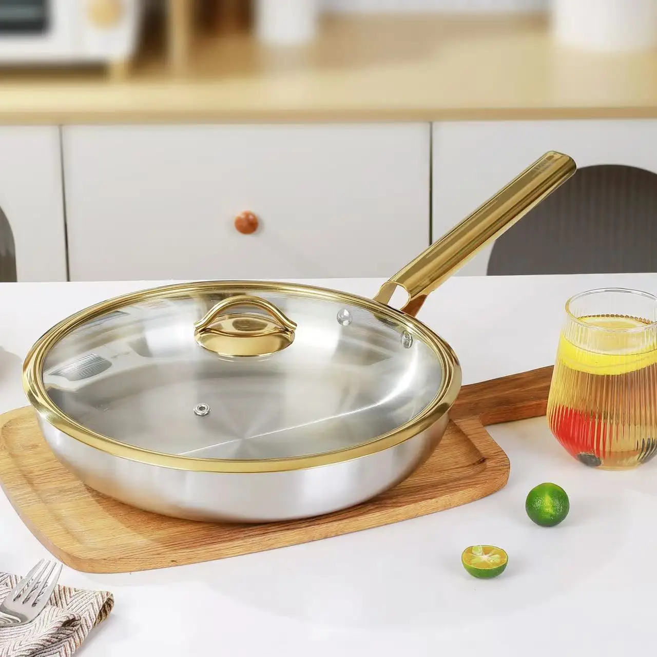 

316 stainless steel frying pan with lid, compatible with stove, suitable for frying steak and eggs