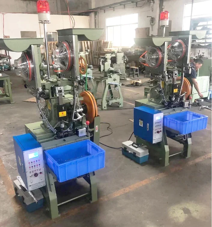 Automática Snap Metal Jeans Button Making e Assembly Machine