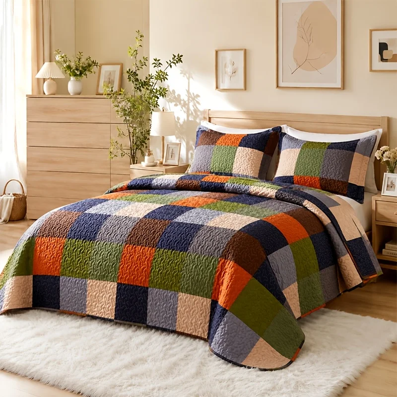 Blue Patchwork Quilt Set With 2 Pillowcases Machine Washable All Season Comfortable Bedding