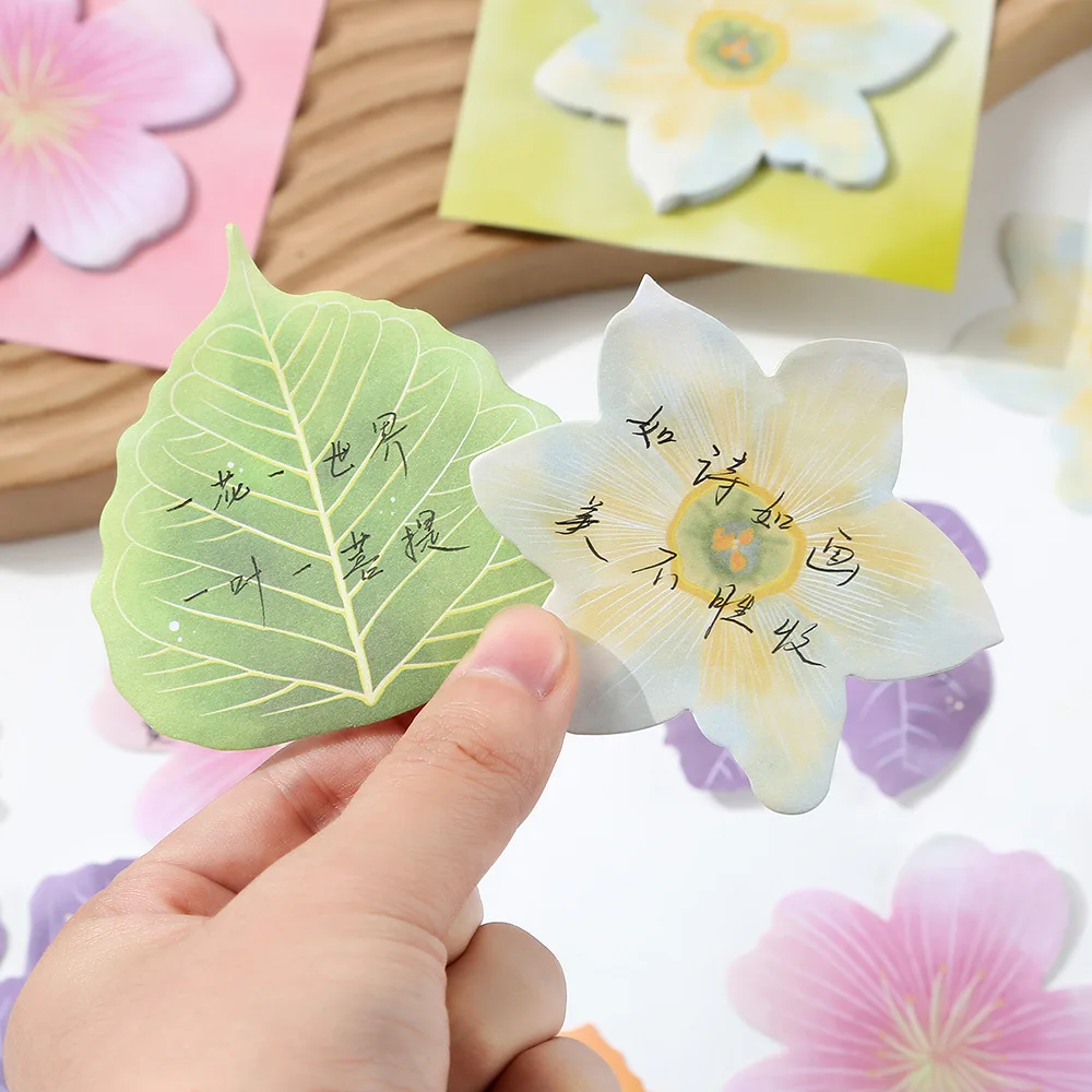 30sheets Leaves and Flowers Sticky Notes Cute Simulated Leaves Memo Notes Creative Memo Pad Sticky Paper Kawaii Stationery