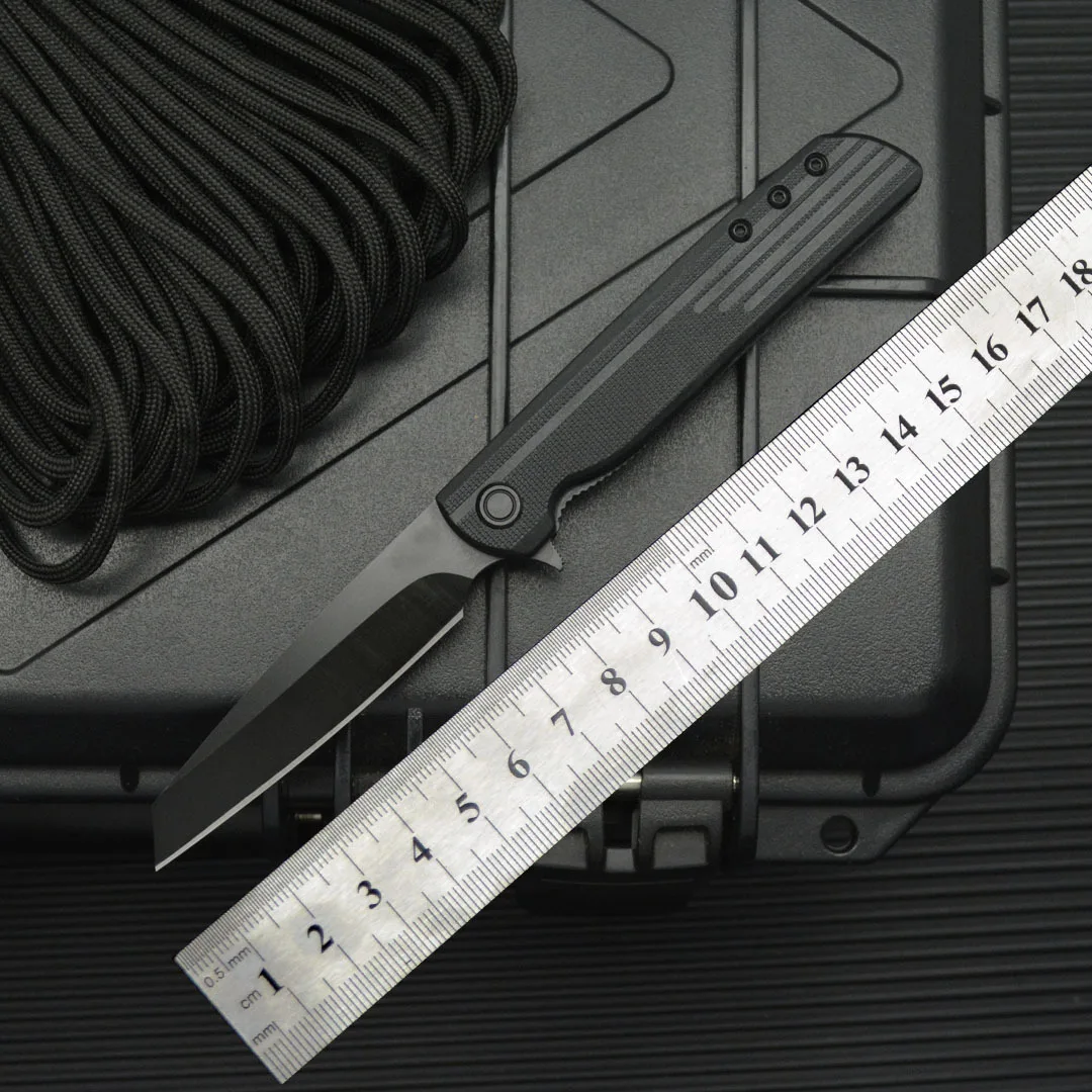 Coltello pieghevole Field Camping Style Edc, con lama in acciaio 8Cr, manico in nylon e fibra di vetro. È un strumento di sopravvivenza essenziale per escursioni, avventure e campeggio, adatto come regalo di Natale, compleanno o Natale per la festa del papà.