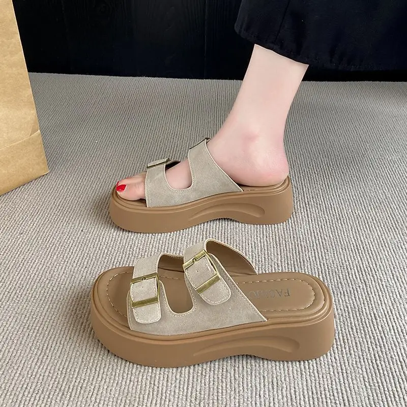 

Fashionable Hot Selling Sexy Elegant Thick Soled Beach Slippers for Women Summer New Round Headed Comfortable Casual Slippers