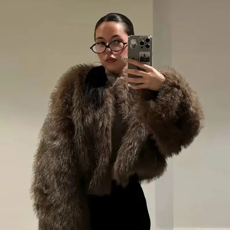 Women Faux Fox Fur Coats Casual Jackets color tipped O Neck Long Sleeves Open Stitch Loose Office Lady Street Wear 2025 Winter