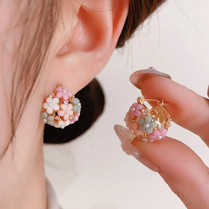 Fashionable Zircon Pearl Flower Basket Ear Buckle Sweet Pink Rhinestone Petal Flower Earrings Wedding Party Jewelry Girls Gifts