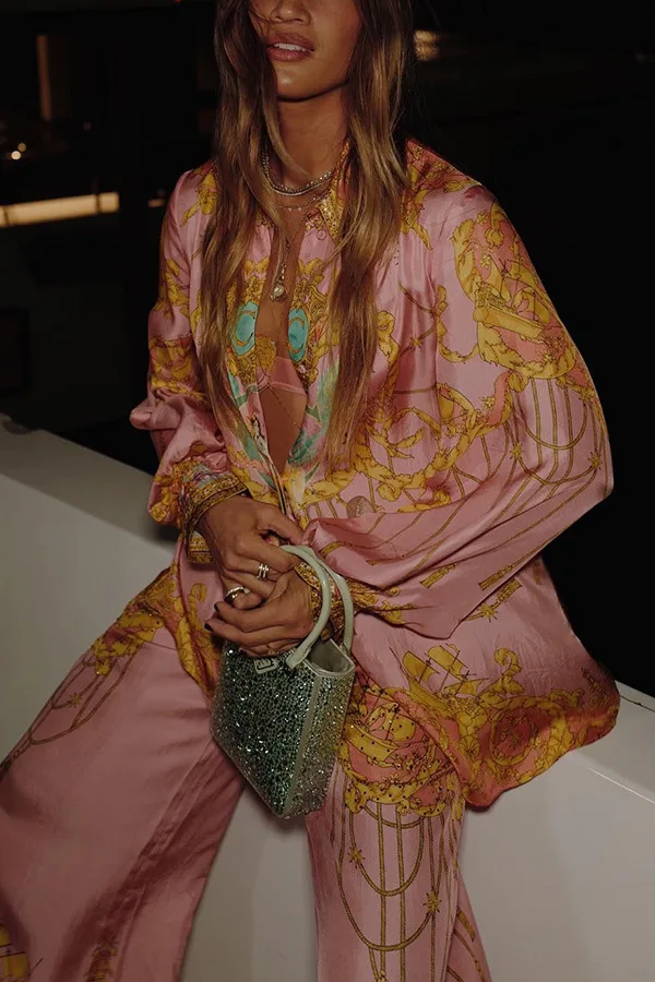 ملابس السباحة التستر الشاطئ النساء فستان صيف 2025 قفطان صيدا دي برايا جديد الترفيه عطلة طويلة الأكمام الوردي قميص مطبوع السراويل