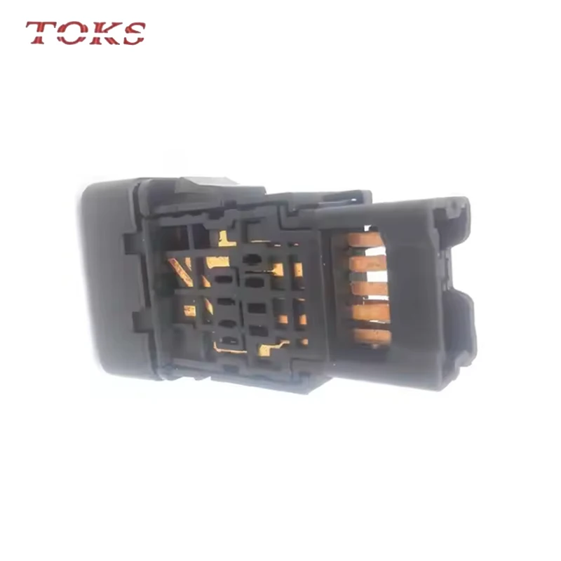 25290-VR200 8Pin Hazard Warning Emergency Lamp Switch for Nissan Patrol Pick UP NP 300 25290VR200