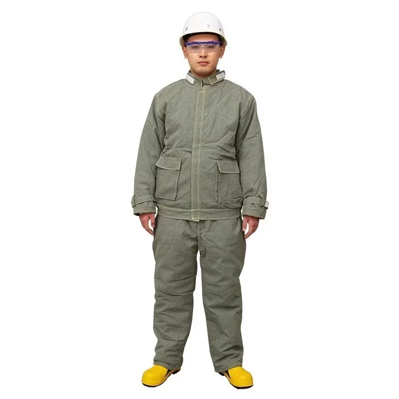 Anti-scalding clothing, high temperature resistance 600 degrees fire insulation clothing, anti-scalding clothing