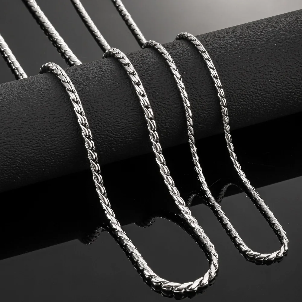 3mm Retro Herren Edelstahl Gedrehte Kubakette Halskette Einfache Titanstahl Halskette Hip-Hop Schmuck Trendige Accessoires – Detail 4