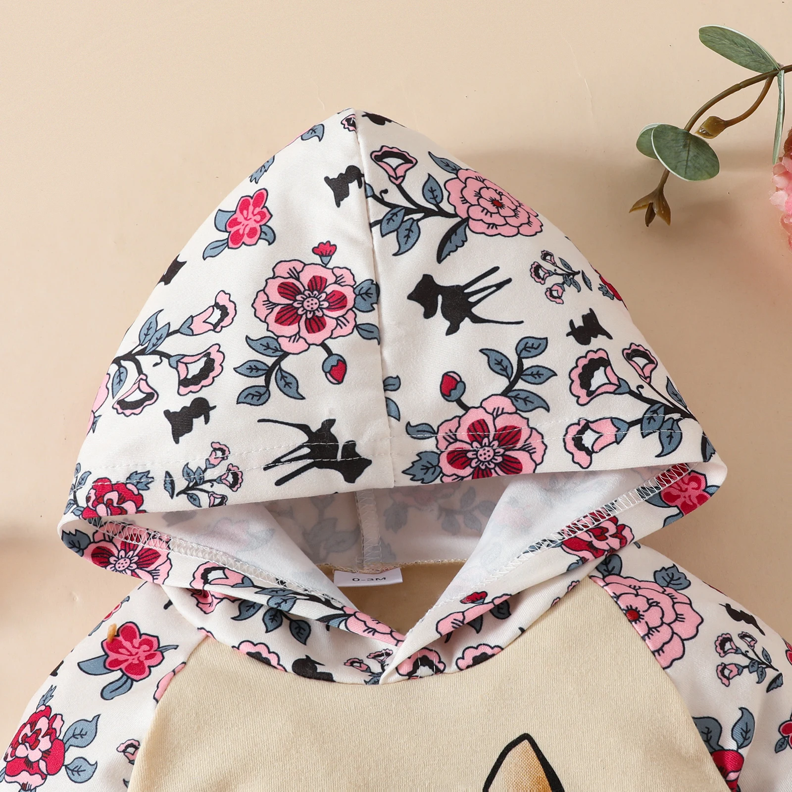 Autumn winter baby baby cartoon deer print flower print hooded long sleeve clothing crawl comfortable