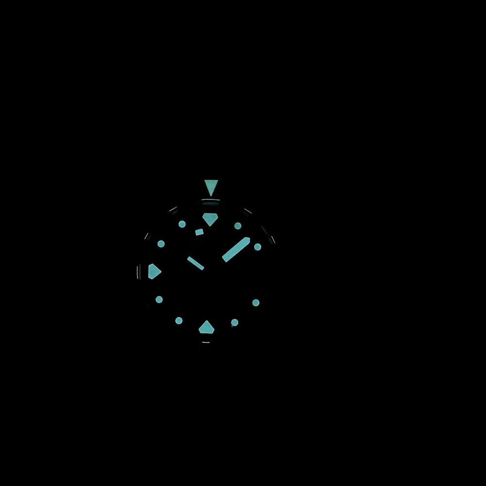 STEELDIVE Official New SD1936 Super BGW9 Luminous 40MM Stainless Steel Sapphire Glass Steel Bezel 300M Mens NH35 Date Dive Watch