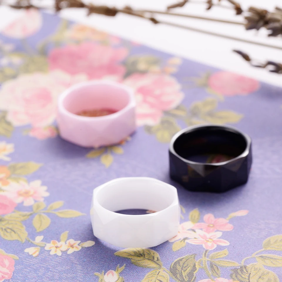 Classic Design Black White Pink Geometric Ceramic Ring For Men And Women Top Quality Jewelry Rings Wedding Anniversary Best Gift