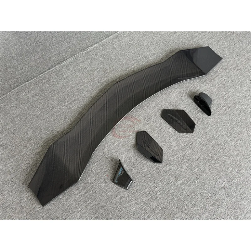 

For Lamborghini Urus M Style Carbon Fiber Rear Spoiler Trunk Spoiler