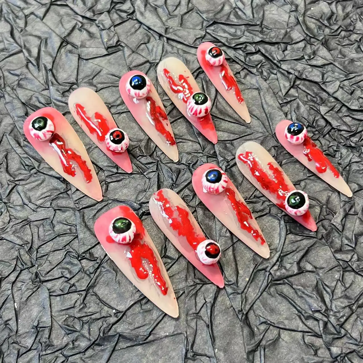 10pcs Handmade Press on Nails Halloween Blood Eyes Design False Nails Wearable European Punk Style Almond Fake Nail Patches