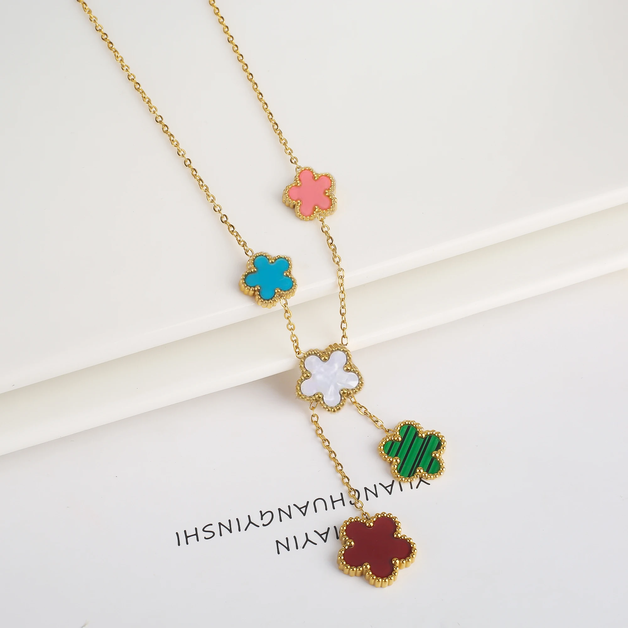 Hot Stainless Steel 18k Gold-Plated Five-Leaf Flower Necklace Ladies Anti-Allergy Brand Clover Necklace Birthday Gift Wholesale