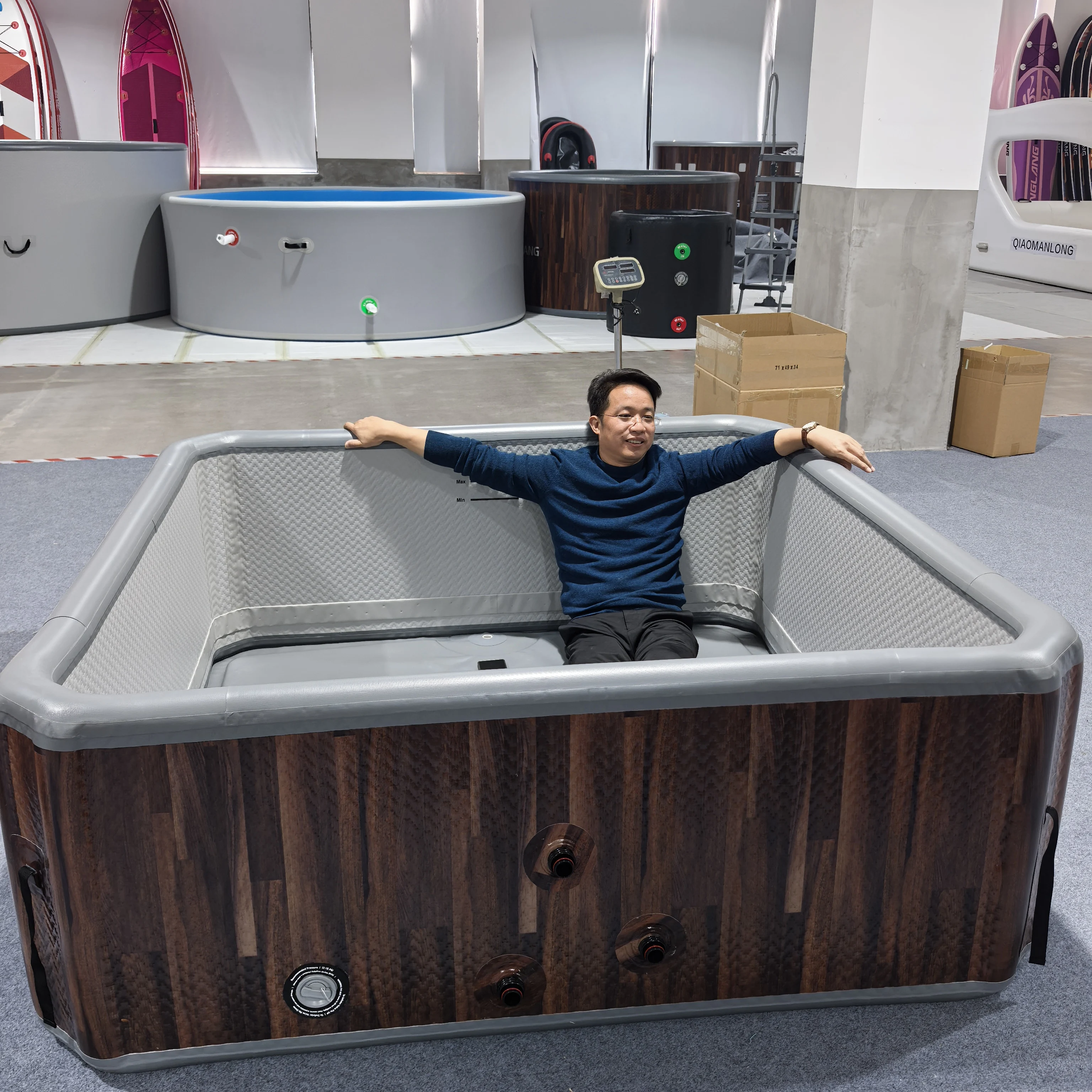 Wholesale Inflatable Hot Tub Spa Tub Home Outdoor Inflatable Jacuzzi with Heater Air Massage for 6 Person