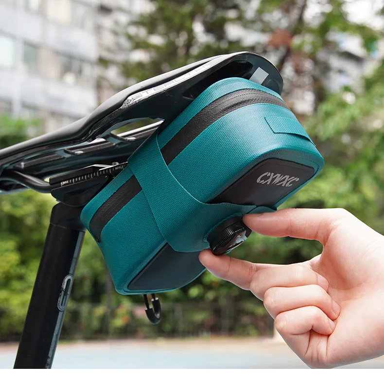 CXWXC TPU Fahrradsatteltasche 0,6L Selbstverriegelnde Knopf-Hecktasche Tragbare BOA Fahrradtasche Wasserdichte Verstärkte Mini-Fahrradtaschen – Detail 13