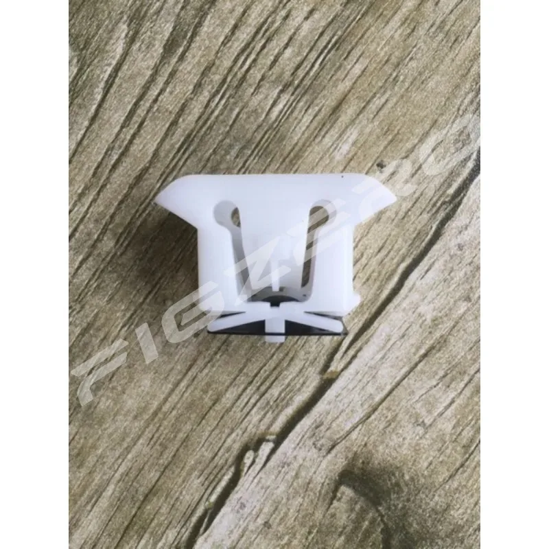 Auto Vacuum Pump Brake Booster Clip 1PC for Citroen C5 C-Elysee for Peugeot 301 408 3008 Figzero Brand 6918880112598