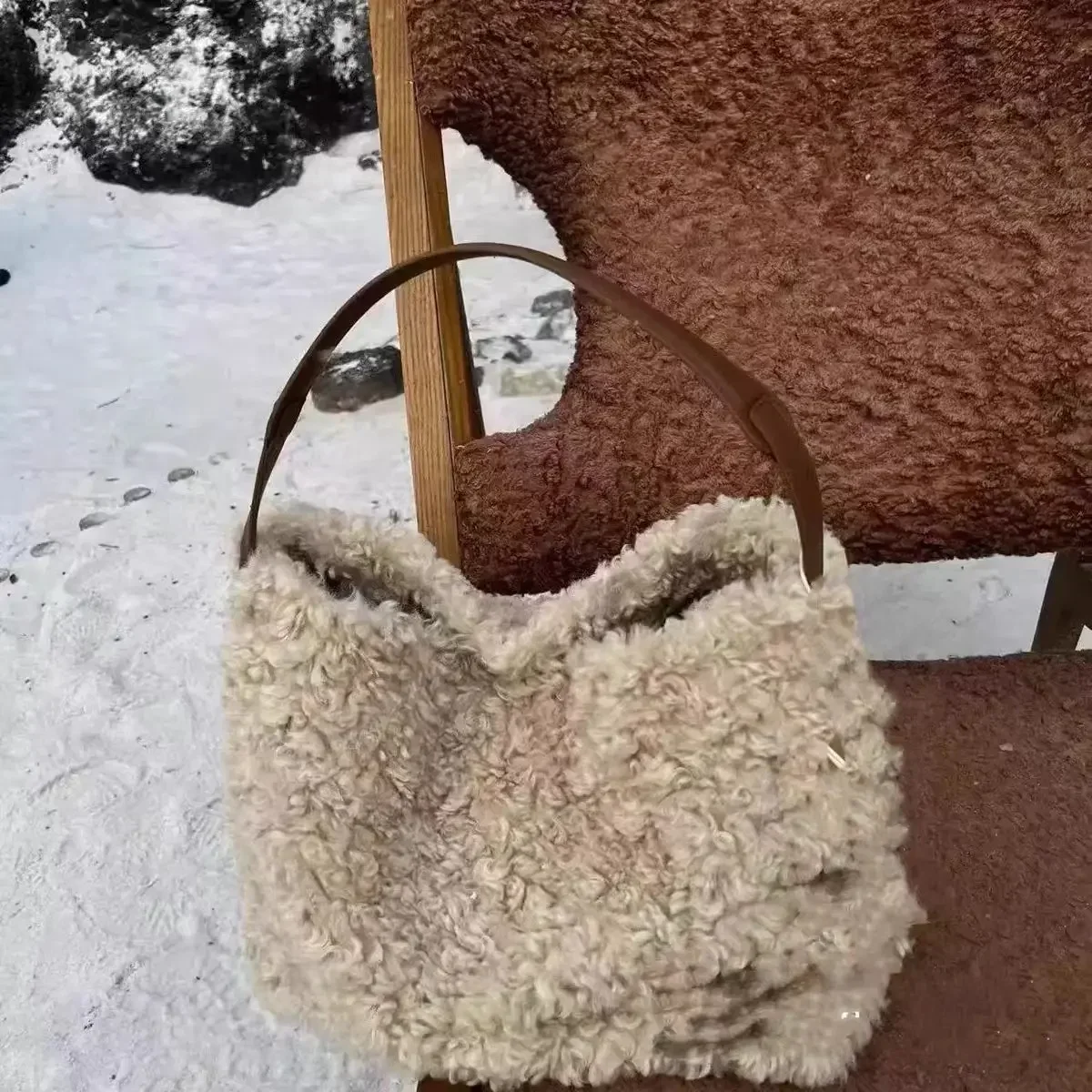 Autumn Winter Lamb Wool Tote Warm Plush Shoulder Bag Faux Fur Bags for Women Handbag Fashion Designer Bags Shopper Clutch Purses