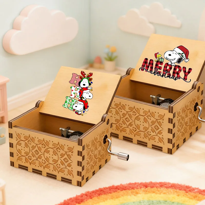 

Snoopys Christmas Music Box Cute Wooden Hand Cranked Music Box Exquisite Household Mini Ornaments Creative All Hallows' Eve Gift